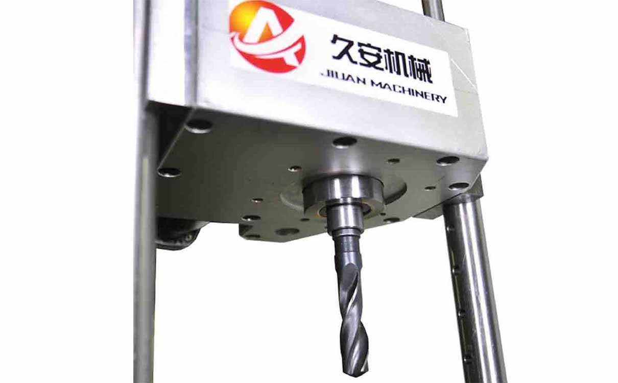 管道鏜孔機(jī),電動鏜孔機(jī),鏜孔機(jī)